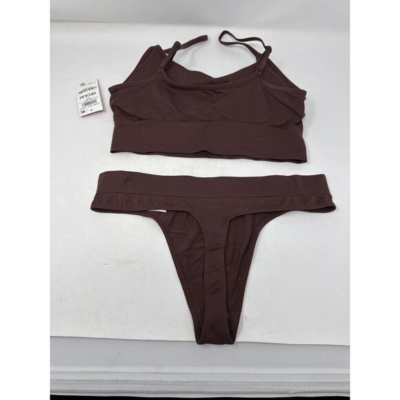 Brand New State of Day Women's Size Medium Bra and Panty Set Core Panty Hang - Picture 2 of 10